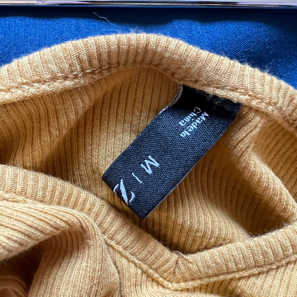 Mango Yellow Ribbed Ruffle Set - Picture 2 of 7